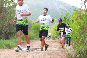 BIB: 2069, 1806
                            <button type="button" onclick="openModal(3573628)" class="btn btn-primary btn-sm float-right btn-popup" data-toggle="modal" data-target=".modal-high-quality">
                        <i class="fas fa-shopping-cart"></i> Add to Cart
                    </button>
                                            <button type="button" onclick="isThisMe(3573628, true)" class="btn btn-success btn-sm float-right btn-popup btn-isme hidden" data-toggle="tooltip" data-placement="bottom" title="นี่คือรูปของคุณใช่ไหม คลิกที่นี่เพื่อเอาเข้าอัลบั้ม">
                        <i class="fas fa-plus"></i> Add to album
                    </button>
                    <button type="button" onclick="isThisMe(3573628, false)" class="btn btn-warning btn-sm float-right btn-popup btn-isnotme hidden">
                        <i class="fas fa-ban"></i> Remove from album
                    </button>