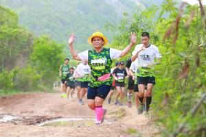 BIB: 2524
                            <button type="button" onclick="openModal(3573334)" class="btn btn-primary btn-sm float-right btn-popup" data-toggle="modal" data-target=".modal-high-quality">
                        <i class="fas fa-shopping-cart"></i> Add to Cart
                    </button>
                                            <button type="button" onclick="isThisMe(3573334, true)" class="btn btn-success btn-sm float-right btn-popup btn-isme hidden" data-toggle="tooltip" data-placement="bottom" title="นี่คือรูปของคุณใช่ไหม คลิกที่นี่เพื่อเอาเข้าอัลบั้ม">
                        <i class="fas fa-plus"></i> Add to album
                    </button>
                    <button type="button" onclick="isThisMe(3573334, false)" class="btn btn-warning btn-sm float-right btn-popup btn-isnotme hidden">
                        <i class="fas fa-ban"></i> Remove from album
                    </button>