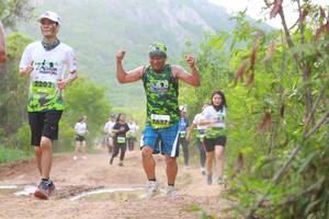 BIB: 2202, 2637
                            <button type="button" onclick="openModal(3574065)" class="btn btn-primary btn-sm float-right btn-popup" data-toggle="modal" data-target=".modal-high-quality">
                        <i class="fas fa-shopping-cart"></i> Add to Cart
                    </button>
                                            <button type="button" onclick="isThisMe(3574065, true)" class="btn btn-success btn-sm float-right btn-popup btn-isme hidden" data-toggle="tooltip" data-placement="bottom" title="นี่คือรูปของคุณใช่ไหม คลิกที่นี่เพื่อเอาเข้าอัลบั้ม">
                        <i class="fas fa-plus"></i> Add to album
                    </button>
                    <button type="button" onclick="isThisMe(3574065, false)" class="btn btn-warning btn-sm float-right btn-popup btn-isnotme hidden">
                        <i class="fas fa-ban"></i> Remove from album
                    </button>