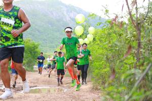 BIB: 2405
                            <button type="button" onclick="openModal(3578428)" class="btn btn-primary btn-sm float-right btn-popup" data-toggle="modal" data-target=".modal-high-quality">
                        <i class="fas fa-shopping-cart"></i> Add to Cart
                    </button>
                                            <button type="button" onclick="isThisMe(3578428, true)" class="btn btn-success btn-sm float-right btn-popup btn-isme hidden" data-toggle="tooltip" data-placement="bottom" title="นี่คือรูปของคุณใช่ไหม คลิกที่นี่เพื่อเอาเข้าอัลบั้ม">
                        <i class="fas fa-plus"></i> Add to album
                    </button>
                    <button type="button" onclick="isThisMe(3578428, false)" class="btn btn-warning btn-sm float-right btn-popup btn-isnotme hidden">
                        <i class="fas fa-ban"></i> Remove from album
                    </button>