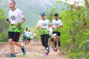 BIB: 1654
                            <button type="button" onclick="openModal(3582766)" class="btn btn-primary btn-sm float-right btn-popup" data-toggle="modal" data-target=".modal-high-quality">
                        <i class="fas fa-shopping-cart"></i> Add to Cart
                    </button>
                                            <button type="button" onclick="isThisMe(3582766, true)" class="btn btn-success btn-sm float-right btn-popup btn-isme hidden" data-toggle="tooltip" data-placement="bottom" title="นี่คือรูปของคุณใช่ไหม คลิกที่นี่เพื่อเอาเข้าอัลบั้ม">
                        <i class="fas fa-plus"></i> Add to album
                    </button>
                    <button type="button" onclick="isThisMe(3582766, false)" class="btn btn-warning btn-sm float-right btn-popup btn-isnotme hidden">
                        <i class="fas fa-ban"></i> Remove from album
                    </button>