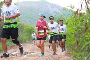 BIB: 1330, 310, 1329
                            <button type="button" onclick="openModal(3582327)" class="btn btn-primary btn-sm float-right btn-popup" data-toggle="modal" data-target=".modal-high-quality">
                        <i class="fas fa-shopping-cart"></i> Add to Cart
                    </button>
                                            <button type="button" onclick="isThisMe(3582327, true)" class="btn btn-success btn-sm float-right btn-popup btn-isme hidden" data-toggle="tooltip" data-placement="bottom" title="นี่คือรูปของคุณใช่ไหม คลิกที่นี่เพื่อเอาเข้าอัลบั้ม">
                        <i class="fas fa-plus"></i> Add to album
                    </button>
                    <button type="button" onclick="isThisMe(3582327, false)" class="btn btn-warning btn-sm float-right btn-popup btn-isnotme hidden">
                        <i class="fas fa-ban"></i> Remove from album
                    </button>