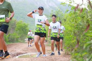 BIB: 1910
                            <button type="button" onclick="openModal(3582825)" class="btn btn-primary btn-sm float-right btn-popup" data-toggle="modal" data-target=".modal-high-quality">
                        <i class="fas fa-shopping-cart"></i> Add to Cart
                    </button>
                                            <button type="button" onclick="isThisMe(3582825, true)" class="btn btn-success btn-sm float-right btn-popup btn-isme hidden" data-toggle="tooltip" data-placement="bottom" title="นี่คือรูปของคุณใช่ไหม คลิกที่นี่เพื่อเอาเข้าอัลบั้ม">
                        <i class="fas fa-plus"></i> Add to album
                    </button>
                    <button type="button" onclick="isThisMe(3582825, false)" class="btn btn-warning btn-sm float-right btn-popup btn-isnotme hidden">
                        <i class="fas fa-ban"></i> Remove from album
                    </button>