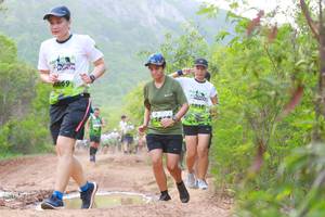 BIB: 191
                            <button type="button" onclick="openModal(3582816)" class="btn btn-primary btn-sm float-right btn-popup" data-toggle="modal" data-target=".modal-high-quality">
                        <i class="fas fa-shopping-cart"></i> Add to Cart
                    </button>
                                            <button type="button" onclick="isThisMe(3582816, true)" class="btn btn-success btn-sm float-right btn-popup btn-isme hidden" data-toggle="tooltip" data-placement="bottom" title="นี่คือรูปของคุณใช่ไหม คลิกที่นี่เพื่อเอาเข้าอัลบั้ม">
                        <i class="fas fa-plus"></i> Add to album
                    </button>
                    <button type="button" onclick="isThisMe(3582816, false)" class="btn btn-warning btn-sm float-right btn-popup btn-isnotme hidden">
                        <i class="fas fa-ban"></i> Remove from album
                    </button>