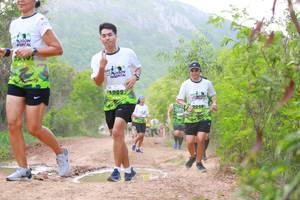 BIB: 1989
                            <button type="button" onclick="openModal(3582831)" class="btn btn-primary btn-sm float-right btn-popup" data-toggle="modal" data-target=".modal-high-quality">
                        <i class="fas fa-shopping-cart"></i> Add to Cart
                    </button>
                                            <button type="button" onclick="isThisMe(3582831, true)" class="btn btn-success btn-sm float-right btn-popup btn-isme hidden" data-toggle="tooltip" data-placement="bottom" title="นี่คือรูปของคุณใช่ไหม คลิกที่นี่เพื่อเอาเข้าอัลบั้ม">
                        <i class="fas fa-plus"></i> Add to album
                    </button>
                    <button type="button" onclick="isThisMe(3582831, false)" class="btn btn-warning btn-sm float-right btn-popup btn-isnotme hidden">
                        <i class="fas fa-ban"></i> Remove from album
                    </button>