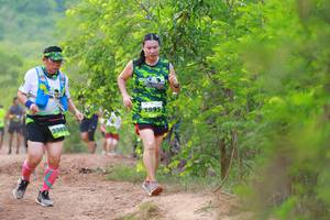 BIB: 1995
                            <button type="button" onclick="openModal(3586591)" class="btn btn-primary btn-sm float-right btn-popup" data-toggle="modal" data-target=".modal-high-quality">
                        <i class="fas fa-shopping-cart"></i> Add to Cart
                    </button>
                                            <button type="button" onclick="isThisMe(3586591, true)" class="btn btn-success btn-sm float-right btn-popup btn-isme hidden" data-toggle="tooltip" data-placement="bottom" title="นี่คือรูปของคุณใช่ไหม คลิกที่นี่เพื่อเอาเข้าอัลบั้ม">
                        <i class="fas fa-plus"></i> Add to album
                    </button>
                    <button type="button" onclick="isThisMe(3586591, false)" class="btn btn-warning btn-sm float-right btn-popup btn-isnotme hidden">
                        <i class="fas fa-ban"></i> Remove from album
                    </button>