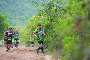 BIB: 1240
                            <button type="button" onclick="openModal(3586062)" class="btn btn-primary btn-sm float-right btn-popup" data-toggle="modal" data-target=".modal-high-quality">
                        <i class="fas fa-shopping-cart"></i> Add to Cart
                    </button>
                                            <button type="button" onclick="isThisMe(3586062, true)" class="btn btn-success btn-sm float-right btn-popup btn-isme hidden" data-toggle="tooltip" data-placement="bottom" title="นี่คือรูปของคุณใช่ไหม คลิกที่นี่เพื่อเอาเข้าอัลบั้ม">
                        <i class="fas fa-plus"></i> Add to album
                    </button>
                    <button type="button" onclick="isThisMe(3586062, false)" class="btn btn-warning btn-sm float-right btn-popup btn-isnotme hidden">
                        <i class="fas fa-ban"></i> Remove from album
                    </button>