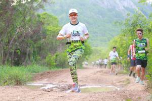 BIB: 1381, 2131
                            <button type="button" onclick="openModal(3587039)" class="btn btn-primary btn-sm float-right btn-popup" data-toggle="modal" data-target=".modal-high-quality">
                        <i class="fas fa-shopping-cart"></i> Add to Cart
                    </button>
                                            <button type="button" onclick="isThisMe(3587039, true)" class="btn btn-success btn-sm float-right btn-popup btn-isme hidden" data-toggle="tooltip" data-placement="bottom" title="นี่คือรูปของคุณใช่ไหม คลิกที่นี่เพื่อเอาเข้าอัลบั้ม">
                        <i class="fas fa-plus"></i> Add to album
                    </button>
                    <button type="button" onclick="isThisMe(3587039, false)" class="btn btn-warning btn-sm float-right btn-popup btn-isnotme hidden">
                        <i class="fas fa-ban"></i> Remove from album
                    </button>