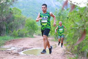 BIB: 2098, 2114
                            <button type="button" onclick="openModal(3592895)" class="btn btn-primary btn-sm float-right btn-popup" data-toggle="modal" data-target=".modal-high-quality">
                        <i class="fas fa-shopping-cart"></i> Add to Cart
                    </button>
                                            <button type="button" onclick="isThisMe(3592895, true)" class="btn btn-success btn-sm float-right btn-popup btn-isme hidden" data-toggle="tooltip" data-placement="bottom" title="นี่คือรูปของคุณใช่ไหม คลิกที่นี่เพื่อเอาเข้าอัลบั้ม">
                        <i class="fas fa-plus"></i> Add to album
                    </button>
                    <button type="button" onclick="isThisMe(3592895, false)" class="btn btn-warning btn-sm float-right btn-popup btn-isnotme hidden">
                        <i class="fas fa-ban"></i> Remove from album
                    </button>