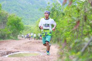 BIB: 986
                            <button type="button" onclick="openModal(3595103)" class="btn btn-primary btn-sm float-right btn-popup" data-toggle="modal" data-target=".modal-high-quality">
                        <i class="fas fa-shopping-cart"></i> Add to Cart
                    </button>
                                            <button type="button" onclick="isThisMe(3595103, true)" class="btn btn-success btn-sm float-right btn-popup btn-isme hidden" data-toggle="tooltip" data-placement="bottom" title="นี่คือรูปของคุณใช่ไหม คลิกที่นี่เพื่อเอาเข้าอัลบั้ม">
                        <i class="fas fa-plus"></i> Add to album
                    </button>
                    <button type="button" onclick="isThisMe(3595103, false)" class="btn btn-warning btn-sm float-right btn-popup btn-isnotme hidden">
                        <i class="fas fa-ban"></i> Remove from album
                    </button>