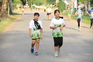 BIB: 
                            <button type="button" onclick="openModal(3627157)" class="btn btn-primary btn-sm float-right btn-popup" data-toggle="modal" data-target=".modal-high-quality">
                        <i class="fas fa-shopping-cart"></i> Add to Cart
                    </button>
                                            <button type="button" onclick="isThisMe(3627157, true)" class="btn btn-success btn-sm float-right btn-popup btn-isme hidden" data-toggle="tooltip" data-placement="bottom" title="นี่คือรูปของคุณใช่ไหม คลิกที่นี่เพื่อเอาเข้าอัลบั้ม">
                        <i class="fas fa-plus"></i> Add to album
                    </button>
                    <button type="button" onclick="isThisMe(3627157, false)" class="btn btn-warning btn-sm float-right btn-popup btn-isnotme hidden">
                        <i class="fas fa-ban"></i> Remove from album
                    </button>