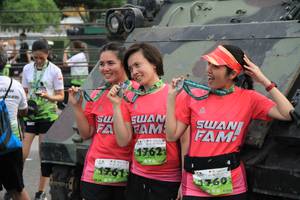 BIB: 1762, 760, 
                            <button type="button" onclick="openModal(3630764)" class="btn btn-primary btn-sm float-right btn-popup" data-toggle="modal" data-target=".modal-high-quality">
                        <i class="fas fa-shopping-cart"></i> Add to Cart
                    </button>
                                            <button type="button" onclick="isThisMe(3630764, true)" class="btn btn-success btn-sm float-right btn-popup btn-isme hidden" data-toggle="tooltip" data-placement="bottom" title="นี่คือรูปของคุณใช่ไหม คลิกที่นี่เพื่อเอาเข้าอัลบั้ม">
                        <i class="fas fa-plus"></i> Add to album
                    </button>
                    <button type="button" onclick="isThisMe(3630764, false)" class="btn btn-warning btn-sm float-right btn-popup btn-isnotme hidden">
                        <i class="fas fa-ban"></i> Remove from album
                    </button>