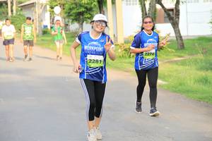 BIB: 2276, 2281
                            <button type="button" onclick="openModal(3627355)" class="btn btn-primary btn-sm float-right btn-popup" data-toggle="modal" data-target=".modal-high-quality">
                        <i class="fas fa-shopping-cart"></i> Add to Cart
                    </button>
                                            <button type="button" onclick="isThisMe(3627355, true)" class="btn btn-success btn-sm float-right btn-popup btn-isme hidden" data-toggle="tooltip" data-placement="bottom" title="นี่คือรูปของคุณใช่ไหม คลิกที่นี่เพื่อเอาเข้าอัลบั้ม">
                        <i class="fas fa-plus"></i> Add to album
                    </button>
                    <button type="button" onclick="isThisMe(3627355, false)" class="btn btn-warning btn-sm float-right btn-popup btn-isnotme hidden">
                        <i class="fas fa-ban"></i> Remove from album
                    </button>