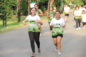 BIB: 1388, 387
                            <button type="button" onclick="openModal(3626279)" class="btn btn-primary btn-sm float-right btn-popup" data-toggle="modal" data-target=".modal-high-quality">
                        <i class="fas fa-shopping-cart"></i> Add to Cart
                    </button>
                                            <button type="button" onclick="isThisMe(3626279, true)" class="btn btn-success btn-sm float-right btn-popup btn-isme hidden" data-toggle="tooltip" data-placement="bottom" title="นี่คือรูปของคุณใช่ไหม คลิกที่นี่เพื่อเอาเข้าอัลบั้ม">
                        <i class="fas fa-plus"></i> Add to album
                    </button>
                    <button type="button" onclick="isThisMe(3626279, false)" class="btn btn-warning btn-sm float-right btn-popup btn-isnotme hidden">
                        <i class="fas fa-ban"></i> Remove from album
                    </button>