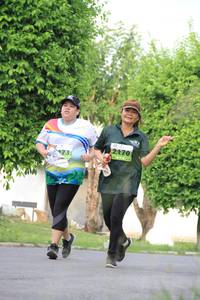 BIB: 2170
                            <button type="button" onclick="openModal(3628918)" class="btn btn-primary btn-sm float-right btn-popup" data-toggle="modal" data-target=".modal-high-quality">
                        <i class="fas fa-shopping-cart"></i> Add to Cart
                    </button>
                                            <button type="button" onclick="isThisMe(3628918, true)" class="btn btn-success btn-sm float-right btn-popup btn-isme hidden" data-toggle="tooltip" data-placement="bottom" title="นี่คือรูปของคุณใช่ไหม คลิกที่นี่เพื่อเอาเข้าอัลบั้ม">
                        <i class="fas fa-plus"></i> Add to album
                    </button>
                    <button type="button" onclick="isThisMe(3628918, false)" class="btn btn-warning btn-sm float-right btn-popup btn-isnotme hidden">
                        <i class="fas fa-ban"></i> Remove from album
                    </button>