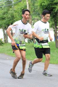 BIB: 250
                            <button type="button" onclick="openModal(3630019)" class="btn btn-primary btn-sm float-right btn-popup" data-toggle="modal" data-target=".modal-high-quality">
                        <i class="fas fa-shopping-cart"></i> Add to Cart
                    </button>
                                            <button type="button" onclick="isThisMe(3630019, true)" class="btn btn-success btn-sm float-right btn-popup btn-isme hidden" data-toggle="tooltip" data-placement="bottom" title="นี่คือรูปของคุณใช่ไหม คลิกที่นี่เพื่อเอาเข้าอัลบั้ม">
                        <i class="fas fa-plus"></i> Add to album
                    </button>
                    <button type="button" onclick="isThisMe(3630019, false)" class="btn btn-warning btn-sm float-right btn-popup btn-isnotme hidden">
                        <i class="fas fa-ban"></i> Remove from album
                    </button>