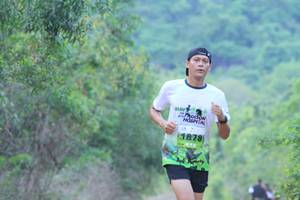 BIB: 1878
                            <button type="button" onclick="openModal(3585437)" class="btn btn-primary btn-sm float-right btn-popup" data-toggle="modal" data-target=".modal-high-quality">
                        <i class="fas fa-shopping-cart"></i> Add to Cart
                    </button>
                                            <button type="button" onclick="isThisMe(3585437, true)" class="btn btn-success btn-sm float-right btn-popup btn-isme hidden" data-toggle="tooltip" data-placement="bottom" title="นี่คือรูปของคุณใช่ไหม คลิกที่นี่เพื่อเอาเข้าอัลบั้ม">
                        <i class="fas fa-plus"></i> Add to album
                    </button>
                    <button type="button" onclick="isThisMe(3585437, false)" class="btn btn-warning btn-sm float-right btn-popup btn-isnotme hidden">
                        <i class="fas fa-ban"></i> Remove from album
                    </button>