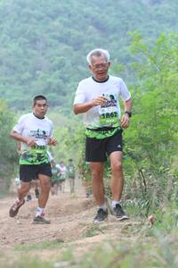 BIB: 862
                            <button type="button" onclick="openModal(3602052)" class="btn btn-primary btn-sm float-right btn-popup" data-toggle="modal" data-target=".modal-high-quality">
                        <i class="fas fa-shopping-cart"></i> Add to Cart
                    </button>
                                            <button type="button" onclick="isThisMe(3602052, true)" class="btn btn-success btn-sm float-right btn-popup btn-isme hidden" data-toggle="tooltip" data-placement="bottom" title="นี่คือรูปของคุณใช่ไหม คลิกที่นี่เพื่อเอาเข้าอัลบั้ม">
                        <i class="fas fa-plus"></i> Add to album
                    </button>
                    <button type="button" onclick="isThisMe(3602052, false)" class="btn btn-warning btn-sm float-right btn-popup btn-isnotme hidden">
                        <i class="fas fa-ban"></i> Remove from album
                    </button>