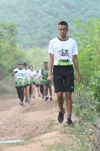 BIB: 1360
                            <button type="button" onclick="openModal(3609955)" class="btn btn-primary btn-sm float-right btn-popup" data-toggle="modal" data-target=".modal-high-quality">
                        <i class="fas fa-shopping-cart"></i> Add to Cart
                    </button>
                                            <button type="button" onclick="isThisMe(3609955, true)" class="btn btn-success btn-sm float-right btn-popup btn-isme hidden" data-toggle="tooltip" data-placement="bottom" title="นี่คือรูปของคุณใช่ไหม คลิกที่นี่เพื่อเอาเข้าอัลบั้ม">
                        <i class="fas fa-plus"></i> Add to album
                    </button>
                    <button type="button" onclick="isThisMe(3609955, false)" class="btn btn-warning btn-sm float-right btn-popup btn-isnotme hidden">
                        <i class="fas fa-ban"></i> Remove from album
                    </button>