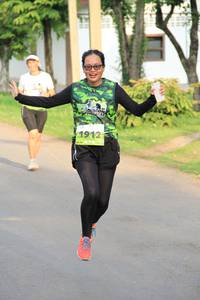 BIB: 1912
                            <button type="button" onclick="openModal(3627081)" class="btn btn-primary btn-sm float-right btn-popup" data-toggle="modal" data-target=".modal-high-quality">
                        <i class="fas fa-shopping-cart"></i> Add to Cart
                    </button>
                                            <button type="button" onclick="isThisMe(3627081, true)" class="btn btn-success btn-sm float-right btn-popup btn-isme hidden" data-toggle="tooltip" data-placement="bottom" title="นี่คือรูปของคุณใช่ไหม คลิกที่นี่เพื่อเอาเข้าอัลบั้ม">
                        <i class="fas fa-plus"></i> Add to album
                    </button>
                    <button type="button" onclick="isThisMe(3627081, false)" class="btn btn-warning btn-sm float-right btn-popup btn-isnotme hidden">
                        <i class="fas fa-ban"></i> Remove from album
                    </button>