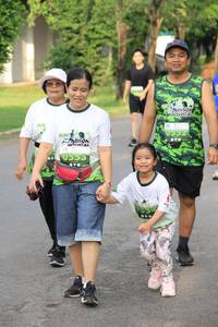 BIB: 
                            <button type="button" onclick="openModal(3626021)" class="btn btn-primary btn-sm float-right btn-popup" data-toggle="modal" data-target=".modal-high-quality">
                        <i class="fas fa-shopping-cart"></i> Add to Cart
                    </button>
                                            <button type="button" onclick="isThisMe(3626021, true)" class="btn btn-success btn-sm float-right btn-popup btn-isme hidden" data-toggle="tooltip" data-placement="bottom" title="นี่คือรูปของคุณใช่ไหม คลิกที่นี่เพื่อเอาเข้าอัลบั้ม">
                        <i class="fas fa-plus"></i> Add to album
                    </button>
                    <button type="button" onclick="isThisMe(3626021, false)" class="btn btn-warning btn-sm float-right btn-popup btn-isnotme hidden">
                        <i class="fas fa-ban"></i> Remove from album
                    </button>