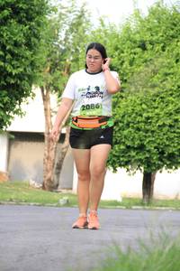 BIB: 2086
                            <button type="button" onclick="openModal(3629001)" class="btn btn-primary btn-sm float-right btn-popup" data-toggle="modal" data-target=".modal-high-quality">
                        <i class="fas fa-shopping-cart"></i> Add to Cart
                    </button>
                                            <button type="button" onclick="isThisMe(3629001, true)" class="btn btn-success btn-sm float-right btn-popup btn-isme hidden" data-toggle="tooltip" data-placement="bottom" title="นี่คือรูปของคุณใช่ไหม คลิกที่นี่เพื่อเอาเข้าอัลบั้ม">
                        <i class="fas fa-plus"></i> Add to album
                    </button>
                    <button type="button" onclick="isThisMe(3629001, false)" class="btn btn-warning btn-sm float-right btn-popup btn-isnotme hidden">
                        <i class="fas fa-ban"></i> Remove from album
                    </button>