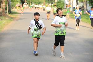 BIB: 
                            <button type="button" onclick="openModal(3627199)" class="btn btn-primary btn-sm float-right btn-popup" data-toggle="modal" data-target=".modal-high-quality">
                        <i class="fas fa-shopping-cart"></i> Add to Cart
                    </button>
                                            <button type="button" onclick="isThisMe(3627199, true)" class="btn btn-success btn-sm float-right btn-popup btn-isme hidden" data-toggle="tooltip" data-placement="bottom" title="นี่คือรูปของคุณใช่ไหม คลิกที่นี่เพื่อเอาเข้าอัลบั้ม">
                        <i class="fas fa-plus"></i> Add to album
                    </button>
                    <button type="button" onclick="isThisMe(3627199, false)" class="btn btn-warning btn-sm float-right btn-popup btn-isnotme hidden">
                        <i class="fas fa-ban"></i> Remove from album
                    </button>