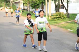 BIB: 
                            <button type="button" onclick="openModal(3627217)" class="btn btn-primary btn-sm float-right btn-popup" data-toggle="modal" data-target=".modal-high-quality">
                        <i class="fas fa-shopping-cart"></i> Add to Cart
                    </button>
                                            <button type="button" onclick="isThisMe(3627217, true)" class="btn btn-success btn-sm float-right btn-popup btn-isme hidden" data-toggle="tooltip" data-placement="bottom" title="นี่คือรูปของคุณใช่ไหม คลิกที่นี่เพื่อเอาเข้าอัลบั้ม">
                        <i class="fas fa-plus"></i> Add to album
                    </button>
                    <button type="button" onclick="isThisMe(3627217, false)" class="btn btn-warning btn-sm float-right btn-popup btn-isnotme hidden">
                        <i class="fas fa-ban"></i> Remove from album
                    </button>