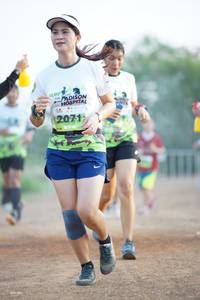 BIB: 071
                            <button type="button" onclick="openModal(3688055)" class="btn btn-primary btn-sm float-right btn-popup" data-toggle="modal" data-target=".modal-high-quality">
                        <i class="fas fa-shopping-cart"></i> Add to Cart
                    </button>
                                            <button type="button" onclick="isThisMe(3688055, true)" class="btn btn-success btn-sm float-right btn-popup btn-isme hidden" data-toggle="tooltip" data-placement="bottom" title="นี่คือรูปของคุณใช่ไหม คลิกที่นี่เพื่อเอาเข้าอัลบั้ม">
                        <i class="fas fa-plus"></i> Add to album
                    </button>
                    <button type="button" onclick="isThisMe(3688055, false)" class="btn btn-warning btn-sm float-right btn-popup btn-isnotme hidden">
                        <i class="fas fa-ban"></i> Remove from album
                    </button>