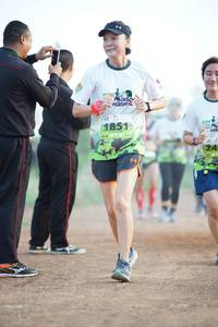 BIB: 1851
                            <button type="button" onclick="openModal(3688182)" class="btn btn-primary btn-sm float-right btn-popup" data-toggle="modal" data-target=".modal-high-quality">
                        <i class="fas fa-shopping-cart"></i> Add to Cart
                    </button>
                                            <button type="button" onclick="isThisMe(3688182, true)" class="btn btn-success btn-sm float-right btn-popup btn-isme hidden" data-toggle="tooltip" data-placement="bottom" title="นี่คือรูปของคุณใช่ไหม คลิกที่นี่เพื่อเอาเข้าอัลบั้ม">
                        <i class="fas fa-plus"></i> Add to album
                    </button>
                    <button type="button" onclick="isThisMe(3688182, false)" class="btn btn-warning btn-sm float-right btn-popup btn-isnotme hidden">
                        <i class="fas fa-ban"></i> Remove from album
                    </button>