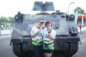 BIB: 1532
                            <button type="button" onclick="openModal(3691237)" class="btn btn-primary btn-sm float-right btn-popup" data-toggle="modal" data-target=".modal-high-quality">
                        <i class="fas fa-shopping-cart"></i> Add to Cart
                    </button>
                                            <button type="button" onclick="isThisMe(3691237, true)" class="btn btn-success btn-sm float-right btn-popup btn-isme hidden" data-toggle="tooltip" data-placement="bottom" title="นี่คือรูปของคุณใช่ไหม คลิกที่นี่เพื่อเอาเข้าอัลบั้ม">
                        <i class="fas fa-plus"></i> Add to album
                    </button>
                    <button type="button" onclick="isThisMe(3691237, false)" class="btn btn-warning btn-sm float-right btn-popup btn-isnotme hidden">
                        <i class="fas fa-ban"></i> Remove from album
                    </button>