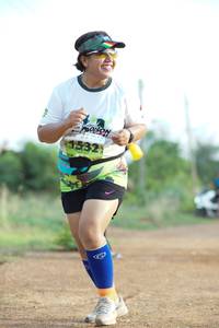 BIB: 1532
                            <button type="button" onclick="openModal(3690810)" class="btn btn-primary btn-sm float-right btn-popup" data-toggle="modal" data-target=".modal-high-quality">
                        <i class="fas fa-shopping-cart"></i> Add to Cart
                    </button>
                                            <button type="button" onclick="isThisMe(3690810, true)" class="btn btn-success btn-sm float-right btn-popup btn-isme hidden" data-toggle="tooltip" data-placement="bottom" title="นี่คือรูปของคุณใช่ไหม คลิกที่นี่เพื่อเอาเข้าอัลบั้ม">
                        <i class="fas fa-plus"></i> Add to album
                    </button>
                    <button type="button" onclick="isThisMe(3690810, false)" class="btn btn-warning btn-sm float-right btn-popup btn-isnotme hidden">
                        <i class="fas fa-ban"></i> Remove from album
                    </button>