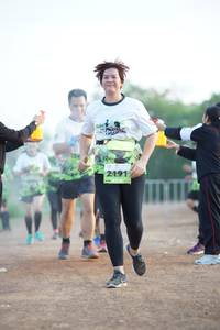 BIB: 2191
                            <button type="button" onclick="openModal(3687448)" class="btn btn-primary btn-sm float-right btn-popup" data-toggle="modal" data-target=".modal-high-quality">
                        <i class="fas fa-shopping-cart"></i> Add to Cart
                    </button>
                                            <button type="button" onclick="isThisMe(3687448, true)" class="btn btn-success btn-sm float-right btn-popup btn-isme hidden" data-toggle="tooltip" data-placement="bottom" title="นี่คือรูปของคุณใช่ไหม คลิกที่นี่เพื่อเอาเข้าอัลบั้ม">
                        <i class="fas fa-plus"></i> Add to album
                    </button>
                    <button type="button" onclick="isThisMe(3687448, false)" class="btn btn-warning btn-sm float-right btn-popup btn-isnotme hidden">
                        <i class="fas fa-ban"></i> Remove from album
                    </button>