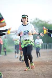 BIB: 1304
                            <button type="button" onclick="openModal(3687570)" class="btn btn-primary btn-sm float-right btn-popup" data-toggle="modal" data-target=".modal-high-quality">
                        <i class="fas fa-shopping-cart"></i> Add to Cart
                    </button>
                                            <button type="button" onclick="isThisMe(3687570, true)" class="btn btn-success btn-sm float-right btn-popup btn-isme hidden" data-toggle="tooltip" data-placement="bottom" title="นี่คือรูปของคุณใช่ไหม คลิกที่นี่เพื่อเอาเข้าอัลบั้ม">
                        <i class="fas fa-plus"></i> Add to album
                    </button>
                    <button type="button" onclick="isThisMe(3687570, false)" class="btn btn-warning btn-sm float-right btn-popup btn-isnotme hidden">
                        <i class="fas fa-ban"></i> Remove from album
                    </button>