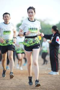 BIB: 4978, 1993
                            <button type="button" onclick="openModal(3689094)" class="btn btn-primary btn-sm float-right btn-popup" data-toggle="modal" data-target=".modal-high-quality">
                        <i class="fas fa-shopping-cart"></i> Add to Cart
                    </button>
                                            <button type="button" onclick="isThisMe(3689094, true)" class="btn btn-success btn-sm float-right btn-popup btn-isme hidden" data-toggle="tooltip" data-placement="bottom" title="นี่คือรูปของคุณใช่ไหม คลิกที่นี่เพื่อเอาเข้าอัลบั้ม">
                        <i class="fas fa-plus"></i> Add to album
                    </button>
                    <button type="button" onclick="isThisMe(3689094, false)" class="btn btn-warning btn-sm float-right btn-popup btn-isnotme hidden">
                        <i class="fas fa-ban"></i> Remove from album
                    </button>