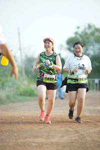 BIB: 1536, 1527
                            <button type="button" onclick="openModal(3690419)" class="btn btn-primary btn-sm float-right btn-popup" data-toggle="modal" data-target=".modal-high-quality">
                        <i class="fas fa-shopping-cart"></i> Add to Cart
                    </button>
                                            <button type="button" onclick="isThisMe(3690419, true)" class="btn btn-success btn-sm float-right btn-popup btn-isme hidden" data-toggle="tooltip" data-placement="bottom" title="นี่คือรูปของคุณใช่ไหม คลิกที่นี่เพื่อเอาเข้าอัลบั้ม">
                        <i class="fas fa-plus"></i> Add to album
                    </button>
                    <button type="button" onclick="isThisMe(3690419, false)" class="btn btn-warning btn-sm float-right btn-popup btn-isnotme hidden">
                        <i class="fas fa-ban"></i> Remove from album
                    </button>