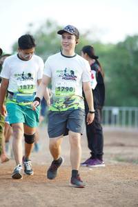 BIB: 1872, 1790
                            <button type="button" onclick="openModal(3688713)" class="btn btn-primary btn-sm float-right btn-popup" data-toggle="modal" data-target=".modal-high-quality">
                        <i class="fas fa-shopping-cart"></i> Add to Cart
                    </button>
                                            <button type="button" onclick="isThisMe(3688713, true)" class="btn btn-success btn-sm float-right btn-popup btn-isme hidden" data-toggle="tooltip" data-placement="bottom" title="นี่คือรูปของคุณใช่ไหม คลิกที่นี่เพื่อเอาเข้าอัลบั้ม">
                        <i class="fas fa-plus"></i> Add to album
                    </button>
                    <button type="button" onclick="isThisMe(3688713, false)" class="btn btn-warning btn-sm float-right btn-popup btn-isnotme hidden">
                        <i class="fas fa-ban"></i> Remove from album
                    </button>