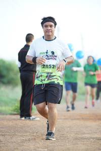 BIB: 2152
                            <button type="button" onclick="openModal(3689374)" class="btn btn-primary btn-sm float-right btn-popup" data-toggle="modal" data-target=".modal-high-quality">
                        <i class="fas fa-shopping-cart"></i> Add to Cart
                    </button>
                                            <button type="button" onclick="isThisMe(3689374, true)" class="btn btn-success btn-sm float-right btn-popup btn-isme hidden" data-toggle="tooltip" data-placement="bottom" title="นี่คือรูปของคุณใช่ไหม คลิกที่นี่เพื่อเอาเข้าอัลบั้ม">
                        <i class="fas fa-plus"></i> Add to album
                    </button>
                    <button type="button" onclick="isThisMe(3689374, false)" class="btn btn-warning btn-sm float-right btn-popup btn-isnotme hidden">
                        <i class="fas fa-ban"></i> Remove from album
                    </button>