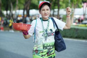 BIB: 2909
                            <button type="button" onclick="openModal(3691037)" class="btn btn-primary btn-sm float-right btn-popup" data-toggle="modal" data-target=".modal-high-quality">
                        <i class="fas fa-shopping-cart"></i> Add to Cart
                    </button>
                                            <button type="button" onclick="isThisMe(3691037, true)" class="btn btn-success btn-sm float-right btn-popup btn-isme hidden" data-toggle="tooltip" data-placement="bottom" title="นี่คือรูปของคุณใช่ไหม คลิกที่นี่เพื่อเอาเข้าอัลบั้ม">
                        <i class="fas fa-plus"></i> Add to album
                    </button>
                    <button type="button" onclick="isThisMe(3691037, false)" class="btn btn-warning btn-sm float-right btn-popup btn-isnotme hidden">
                        <i class="fas fa-ban"></i> Remove from album
                    </button>