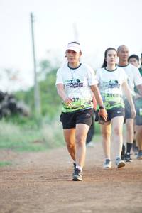 BIB: 2160
                            <button type="button" onclick="openModal(3688319)" class="btn btn-primary btn-sm float-right btn-popup" data-toggle="modal" data-target=".modal-high-quality">
                        <i class="fas fa-shopping-cart"></i> Add to Cart
                    </button>
                                            <button type="button" onclick="isThisMe(3688319, true)" class="btn btn-success btn-sm float-right btn-popup btn-isme hidden" data-toggle="tooltip" data-placement="bottom" title="นี่คือรูปของคุณใช่ไหม คลิกที่นี่เพื่อเอาเข้าอัลบั้ม">
                        <i class="fas fa-plus"></i> Add to album
                    </button>
                    <button type="button" onclick="isThisMe(3688319, false)" class="btn btn-warning btn-sm float-right btn-popup btn-isnotme hidden">
                        <i class="fas fa-ban"></i> Remove from album
                    </button>