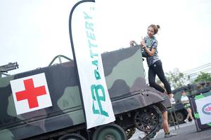 BIB: 
                            <button type="button" onclick="openModal(3691110)" class="btn btn-primary btn-sm float-right btn-popup" data-toggle="modal" data-target=".modal-high-quality">
                        <i class="fas fa-shopping-cart"></i> Add to Cart
                    </button>
                                            <button type="button" onclick="isThisMe(3691110, true)" class="btn btn-success btn-sm float-right btn-popup btn-isme hidden" data-toggle="tooltip" data-placement="bottom" title="นี่คือรูปของคุณใช่ไหม คลิกที่นี่เพื่อเอาเข้าอัลบั้ม">
                        <i class="fas fa-plus"></i> Add to album
                    </button>
                    <button type="button" onclick="isThisMe(3691110, false)" class="btn btn-warning btn-sm float-right btn-popup btn-isnotme hidden">
                        <i class="fas fa-ban"></i> Remove from album
                    </button>