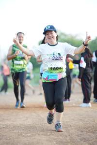 BIB: 1604
                            <button type="button" onclick="openModal(3688546)" class="btn btn-primary btn-sm float-right btn-popup" data-toggle="modal" data-target=".modal-high-quality">
                        <i class="fas fa-shopping-cart"></i> Add to Cart
                    </button>
                                            <button type="button" onclick="isThisMe(3688546, true)" class="btn btn-success btn-sm float-right btn-popup btn-isme hidden" data-toggle="tooltip" data-placement="bottom" title="นี่คือรูปของคุณใช่ไหม คลิกที่นี่เพื่อเอาเข้าอัลบั้ม">
                        <i class="fas fa-plus"></i> Add to album
                    </button>
                    <button type="button" onclick="isThisMe(3688546, false)" class="btn btn-warning btn-sm float-right btn-popup btn-isnotme hidden">
                        <i class="fas fa-ban"></i> Remove from album
                    </button>