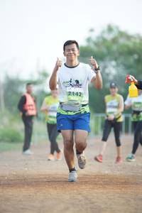 BIB: 142
                            <button type="button" onclick="openModal(3689917)" class="btn btn-primary btn-sm float-right btn-popup" data-toggle="modal" data-target=".modal-high-quality">
                        <i class="fas fa-shopping-cart"></i> Add to Cart
                    </button>
                                            <button type="button" onclick="isThisMe(3689917, true)" class="btn btn-success btn-sm float-right btn-popup btn-isme hidden" data-toggle="tooltip" data-placement="bottom" title="นี่คือรูปของคุณใช่ไหม คลิกที่นี่เพื่อเอาเข้าอัลบั้ม">
                        <i class="fas fa-plus"></i> Add to album
                    </button>
                    <button type="button" onclick="isThisMe(3689917, false)" class="btn btn-warning btn-sm float-right btn-popup btn-isnotme hidden">
                        <i class="fas fa-ban"></i> Remove from album
                    </button>