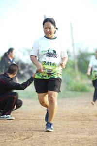 BIB: 2414
                            <button type="button" onclick="openModal(3690940)" class="btn btn-primary btn-sm float-right btn-popup" data-toggle="modal" data-target=".modal-high-quality">
                        <i class="fas fa-shopping-cart"></i> Add to Cart
                    </button>
                                            <button type="button" onclick="isThisMe(3690940, true)" class="btn btn-success btn-sm float-right btn-popup btn-isme hidden" data-toggle="tooltip" data-placement="bottom" title="นี่คือรูปของคุณใช่ไหม คลิกที่นี่เพื่อเอาเข้าอัลบั้ม">
                        <i class="fas fa-plus"></i> Add to album
                    </button>
                    <button type="button" onclick="isThisMe(3690940, false)" class="btn btn-warning btn-sm float-right btn-popup btn-isnotme hidden">
                        <i class="fas fa-ban"></i> Remove from album
                    </button>