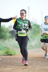 BIB: 1912
                            <button type="button" onclick="openModal(3690280)" class="btn btn-primary btn-sm float-right btn-popup" data-toggle="modal" data-target=".modal-high-quality">
                        <i class="fas fa-shopping-cart"></i> Add to Cart
                    </button>
                                            <button type="button" onclick="isThisMe(3690280, true)" class="btn btn-success btn-sm float-right btn-popup btn-isme hidden" data-toggle="tooltip" data-placement="bottom" title="นี่คือรูปของคุณใช่ไหม คลิกที่นี่เพื่อเอาเข้าอัลบั้ม">
                        <i class="fas fa-plus"></i> Add to album
                    </button>
                    <button type="button" onclick="isThisMe(3690280, false)" class="btn btn-warning btn-sm float-right btn-popup btn-isnotme hidden">
                        <i class="fas fa-ban"></i> Remove from album
                    </button>