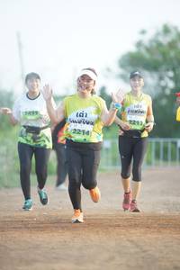 BIB: 2214
                            <button type="button" onclick="openModal(3689944)" class="btn btn-primary btn-sm float-right btn-popup" data-toggle="modal" data-target=".modal-high-quality">
                        <i class="fas fa-shopping-cart"></i> Add to Cart
                    </button>
                                            <button type="button" onclick="isThisMe(3689944, true)" class="btn btn-success btn-sm float-right btn-popup btn-isme hidden" data-toggle="tooltip" data-placement="bottom" title="นี่คือรูปของคุณใช่ไหม คลิกที่นี่เพื่อเอาเข้าอัลบั้ม">
                        <i class="fas fa-plus"></i> Add to album
                    </button>
                    <button type="button" onclick="isThisMe(3689944, false)" class="btn btn-warning btn-sm float-right btn-popup btn-isnotme hidden">
                        <i class="fas fa-ban"></i> Remove from album
                    </button>