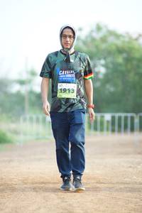 BIB: 1913
                            <button type="button" onclick="openModal(3690959)" class="btn btn-primary btn-sm float-right btn-popup" data-toggle="modal" data-target=".modal-high-quality">
                        <i class="fas fa-shopping-cart"></i> Add to Cart
                    </button>
                                            <button type="button" onclick="isThisMe(3690959, true)" class="btn btn-success btn-sm float-right btn-popup btn-isme hidden" data-toggle="tooltip" data-placement="bottom" title="นี่คือรูปของคุณใช่ไหม คลิกที่นี่เพื่อเอาเข้าอัลบั้ม">
                        <i class="fas fa-plus"></i> Add to album
                    </button>
                    <button type="button" onclick="isThisMe(3690959, false)" class="btn btn-warning btn-sm float-right btn-popup btn-isnotme hidden">
                        <i class="fas fa-ban"></i> Remove from album
                    </button>