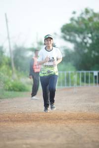 BIB: 2132
                            <button type="button" onclick="openModal(3689814)" class="btn btn-primary btn-sm float-right btn-popup" data-toggle="modal" data-target=".modal-high-quality">
                        <i class="fas fa-shopping-cart"></i> Add to Cart
                    </button>
                                            <button type="button" onclick="isThisMe(3689814, true)" class="btn btn-success btn-sm float-right btn-popup btn-isme hidden" data-toggle="tooltip" data-placement="bottom" title="นี่คือรูปของคุณใช่ไหม คลิกที่นี่เพื่อเอาเข้าอัลบั้ม">
                        <i class="fas fa-plus"></i> Add to album
                    </button>
                    <button type="button" onclick="isThisMe(3689814, false)" class="btn btn-warning btn-sm float-right btn-popup btn-isnotme hidden">
                        <i class="fas fa-ban"></i> Remove from album
                    </button>