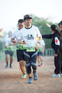 BIB: 1396
                            <button type="button" onclick="openModal(3687855)" class="btn btn-primary btn-sm float-right btn-popup" data-toggle="modal" data-target=".modal-high-quality">
                        <i class="fas fa-shopping-cart"></i> Add to Cart
                    </button>
                                            <button type="button" onclick="isThisMe(3687855, true)" class="btn btn-success btn-sm float-right btn-popup btn-isme hidden" data-toggle="tooltip" data-placement="bottom" title="นี่คือรูปของคุณใช่ไหม คลิกที่นี่เพื่อเอาเข้าอัลบั้ม">
                        <i class="fas fa-plus"></i> Add to album
                    </button>
                    <button type="button" onclick="isThisMe(3687855, false)" class="btn btn-warning btn-sm float-right btn-popup btn-isnotme hidden">
                        <i class="fas fa-ban"></i> Remove from album
                    </button>