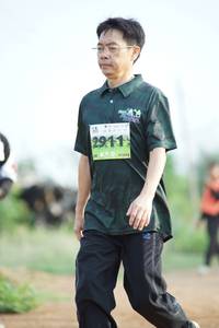 BIB: 2911
                            <button type="button" onclick="openModal(3690998)" class="btn btn-primary btn-sm float-right btn-popup" data-toggle="modal" data-target=".modal-high-quality">
                        <i class="fas fa-shopping-cart"></i> Add to Cart
                    </button>
                                            <button type="button" onclick="isThisMe(3690998, true)" class="btn btn-success btn-sm float-right btn-popup btn-isme hidden" data-toggle="tooltip" data-placement="bottom" title="นี่คือรูปของคุณใช่ไหม คลิกที่นี่เพื่อเอาเข้าอัลบั้ม">
                        <i class="fas fa-plus"></i> Add to album
                    </button>
                    <button type="button" onclick="isThisMe(3690998, false)" class="btn btn-warning btn-sm float-right btn-popup btn-isnotme hidden">
                        <i class="fas fa-ban"></i> Remove from album
                    </button>